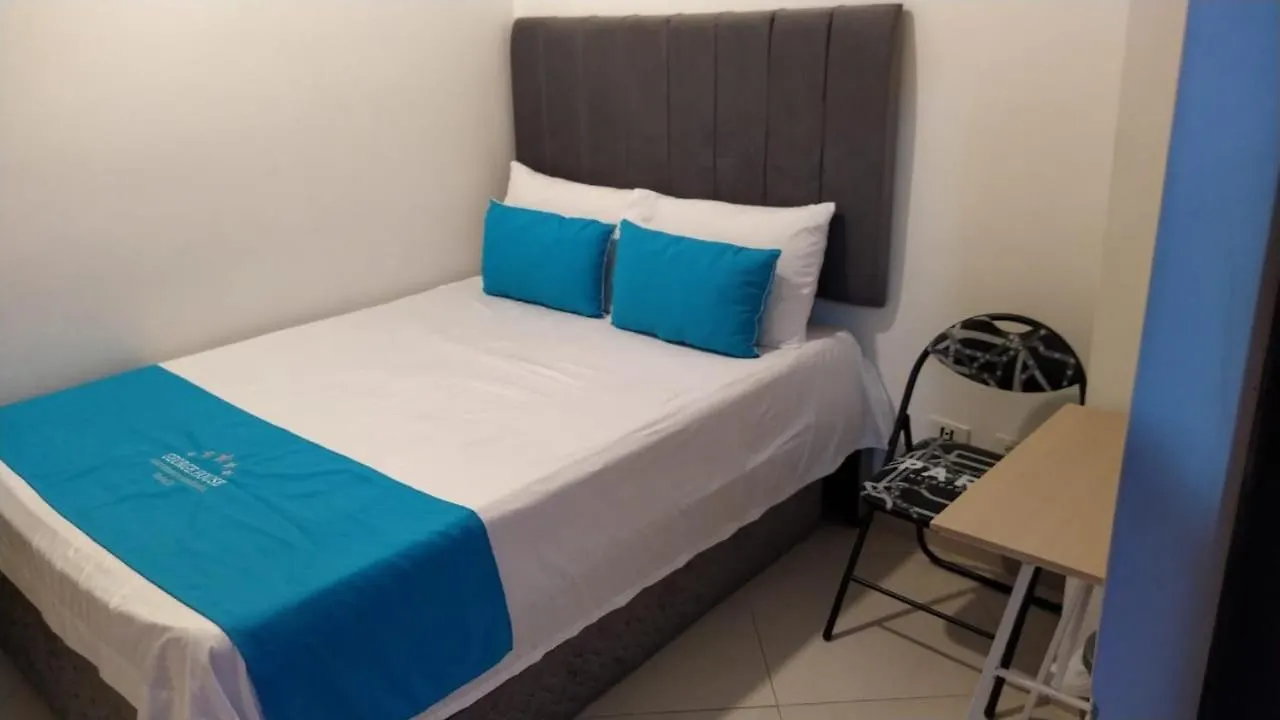 Hotel George House Medellín Colombia