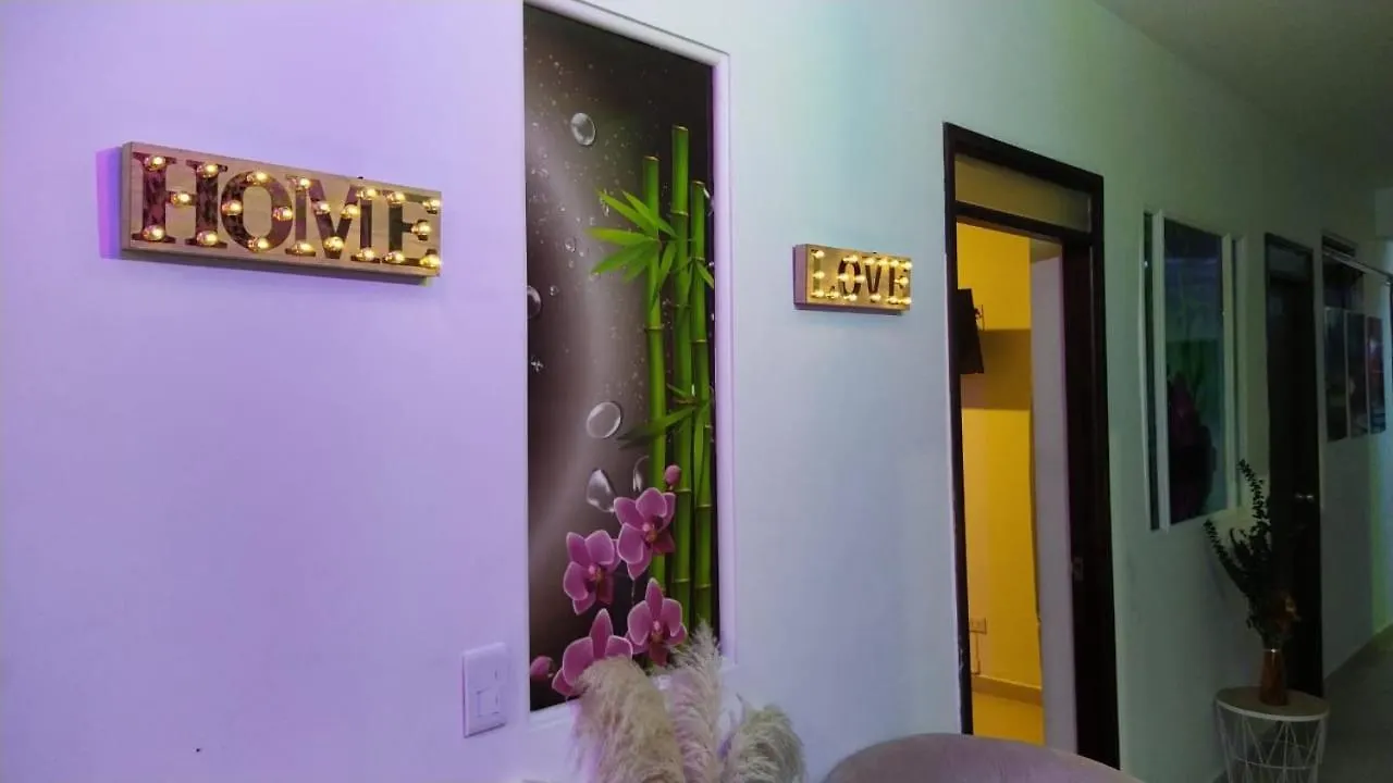 Hotel George House Medellín 0*,  Colombia