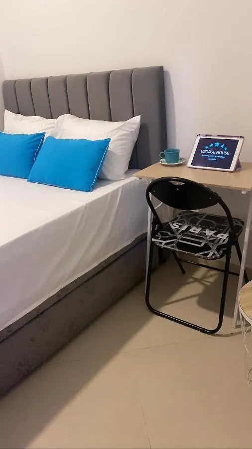Pensión Hotel George House Medellín Colombia