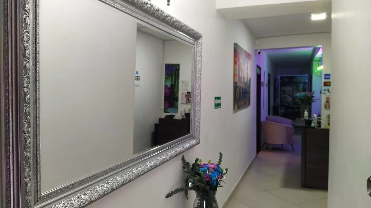Hotel George House Medellín Colombia