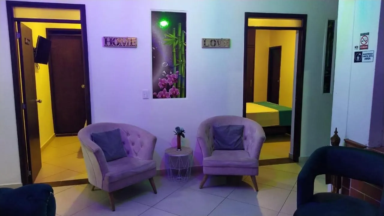 Hotel George House Medellín Pensión